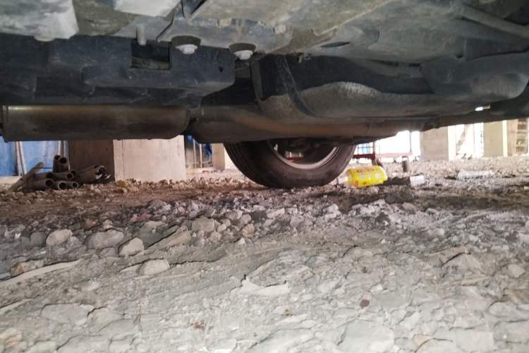 Used Chevrolet Captiva 2015 2.4L 4x4 Flagship Edition 7-Seater Chassis Rear Left
