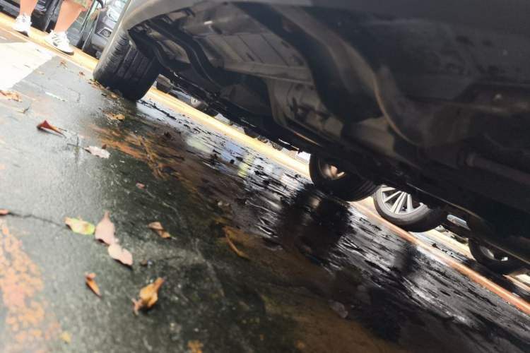 Used Chevrolet Captiva 2015 2.4L 4x4 Flagship Edition 7-Seater Chassis Rear Left