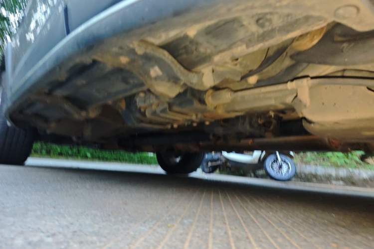 Used Chevrolet Captiva 2015 2.4L 4x4 Flagship Edition 7-Seater Chassis Rear Left