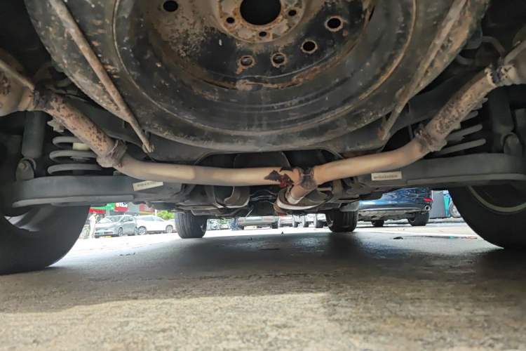 Used Chevrolet Captiva 2015 2.4L Two-Wheel Drive Urban Version 7 Seats Chassis Rear
