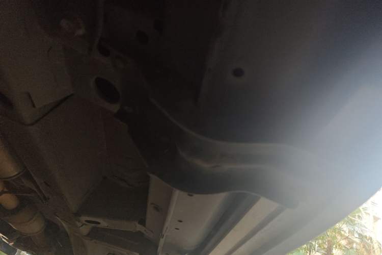 Used Chevrolet Captiva 2015 2.4L Two-Wheel Drive Urban Version 5 Seats Chassis Rear Right