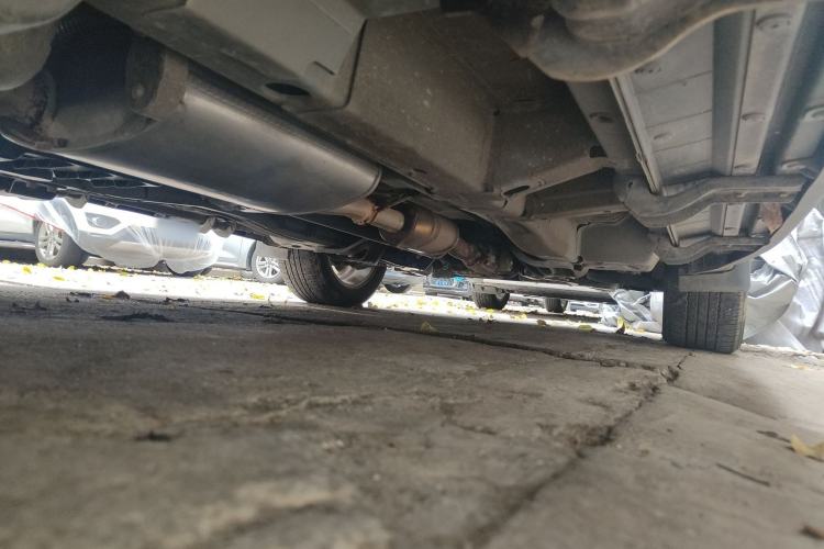 Used Chevrolet Captiva 2015 2.4L 4x4 Flagship Edition 7-Seater Chassis Rear Right