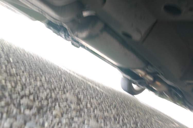Used Chevrolet Captiva 2015 2.4L Two-Wheel Drive Urban Version 7 Seats Chassis Rear Right