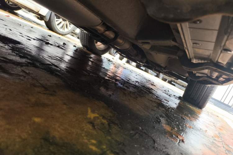 Used Chevrolet Captiva 2015 2.4L 4x4 Flagship Edition 7-Seater Chassis Rear Right