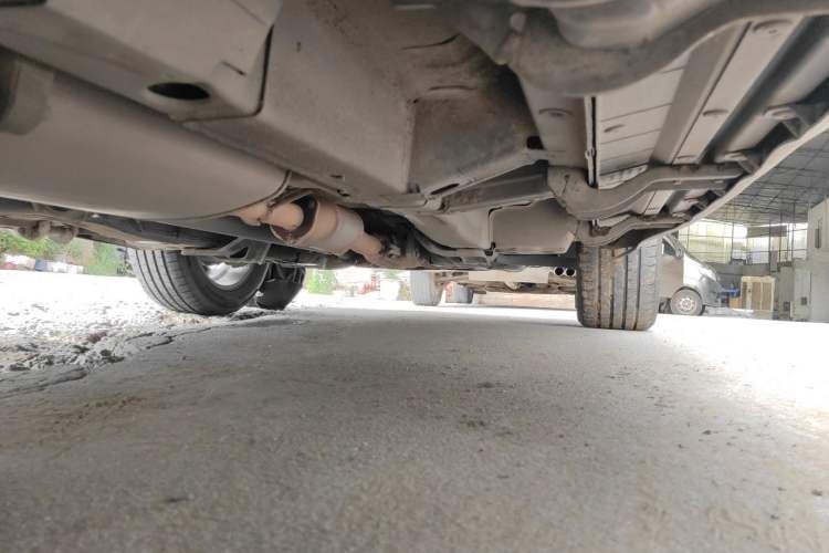 Used Chevrolet Captiva 2015 2.4L 4x4 Flagship Edition 7-Seater Chassis Rear Right