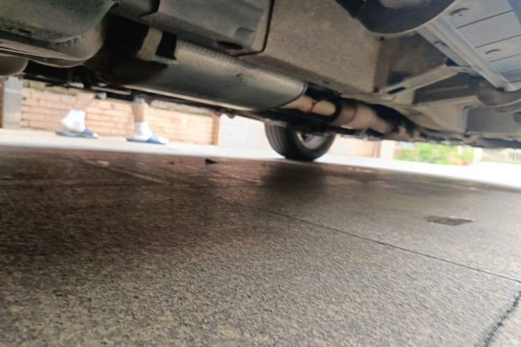 Used Chevrolet Captiva 2015 2.4L 4x4 Flagship Edition 7-Seater Chassis Rear Right
