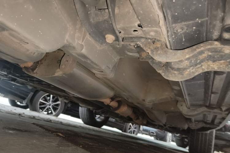 Used Chevrolet Captiva 2015 2.4L 4x4 Flagship Edition 7-Seater Chassis Rear Right