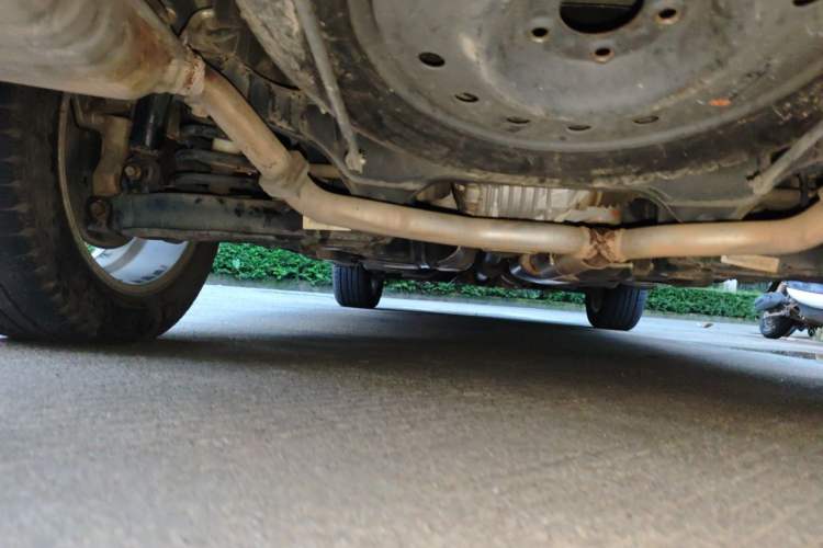 Used Chevrolet Captiva 2015 2.4L 4x4 Flagship Edition 7-Seater Chassis Rear