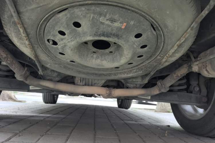 Used Chevrolet Captiva 2015 2.4L 4x4 Flagship Edition 7-Seater Chassis Rear