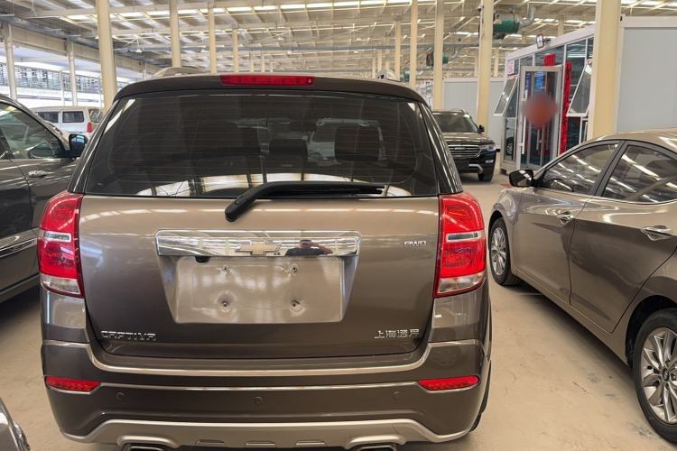 Used Chevrolet Captiva 2015 2.4L 4x4 Flagship Edition 7-Seater Exterior 4