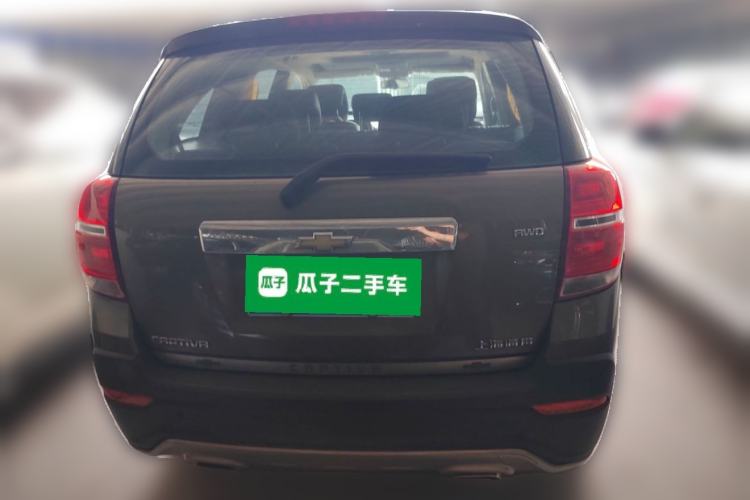 Used Chevrolet Captiva 2015 2.4L 4x4 Flagship Edition 7-Seater Exterior 4