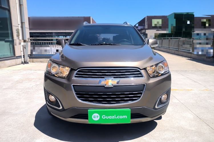 Used Chevrolet Captiva 2015 2.4L 4x4 Flagship Edition 7-Seater Front