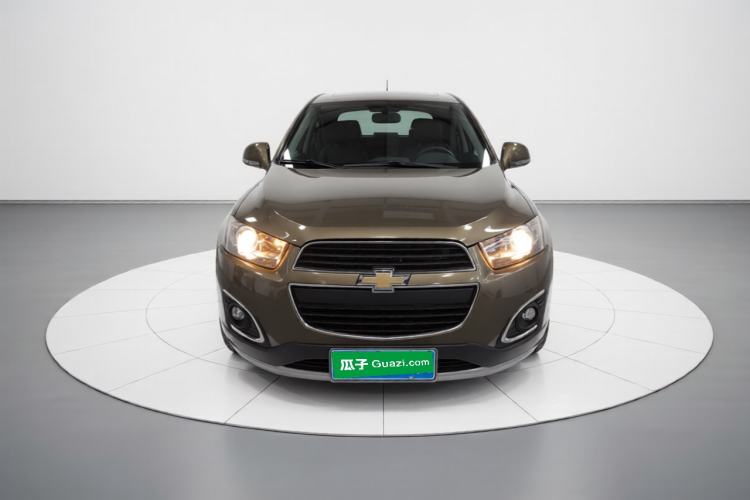 Used Chevrolet Captiva 2015 2.4L 4x4 Flagship Edition 7-Seater Front