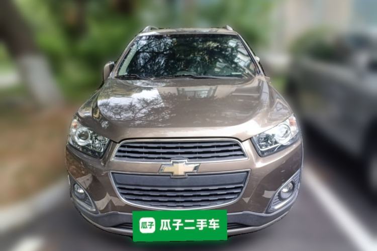Used Chevrolet Captiva 2015 2.4L 4x4 Flagship Edition 7-Seater Front