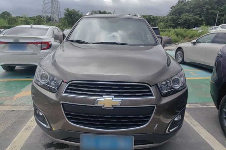 Used Chevrolet Captiva 2015 2.4L Two-Wheel Drive Urban Version 7 Seats Front