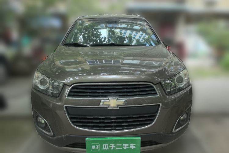 Used Chevrolet Captiva 2015 2.4L 4x4 Flagship Edition 7-Seater Front