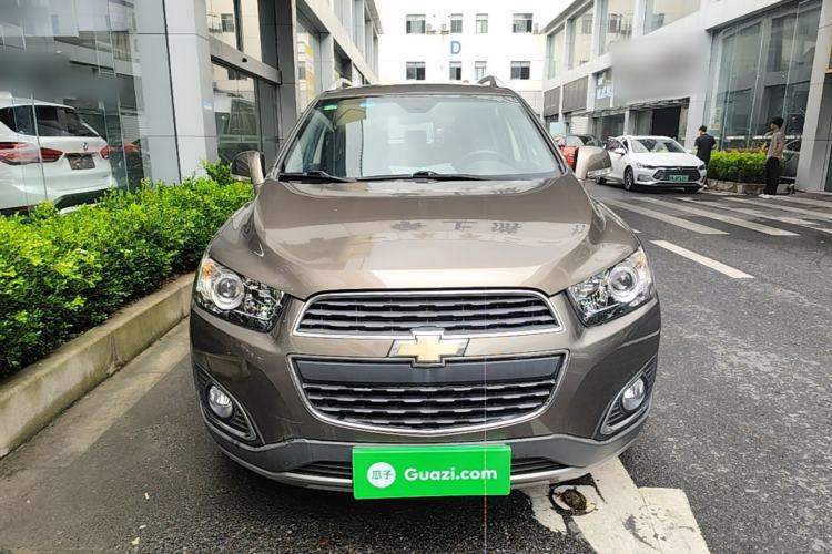 Used Chevrolet Captiva 2015 2.4L Two-Wheel Drive Urban Version 7 Seats Front