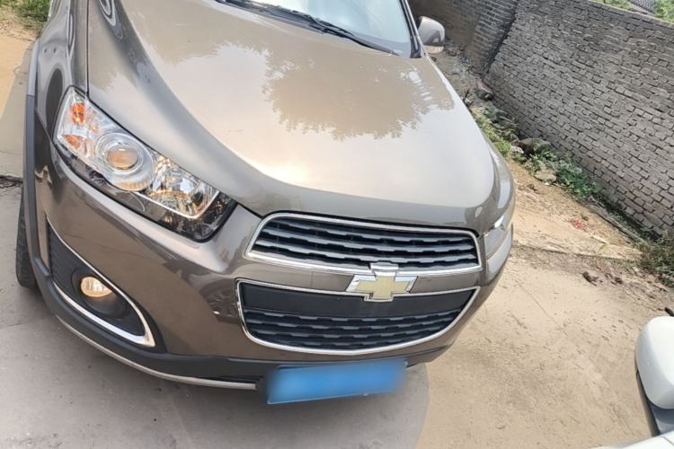 Used Chevrolet Captiva 2015 2.4L 4x4 Flagship Edition 7-Seater Front