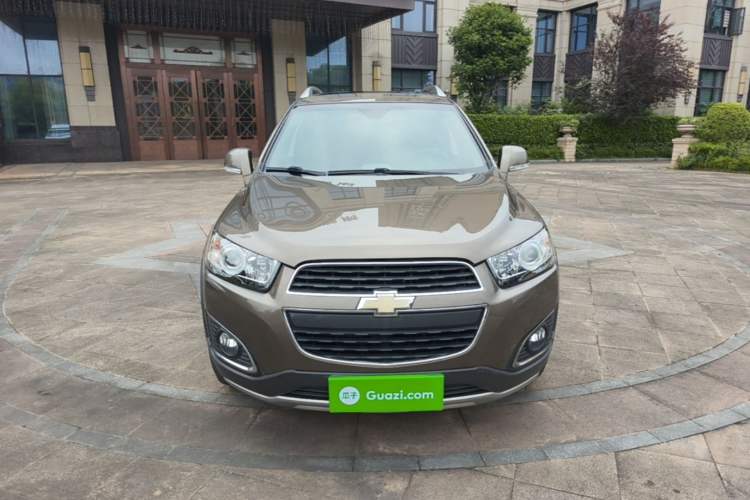 Used Chevrolet Captiva 2015 2.4L Two-Wheel Drive Urban Version 7 Seats Front