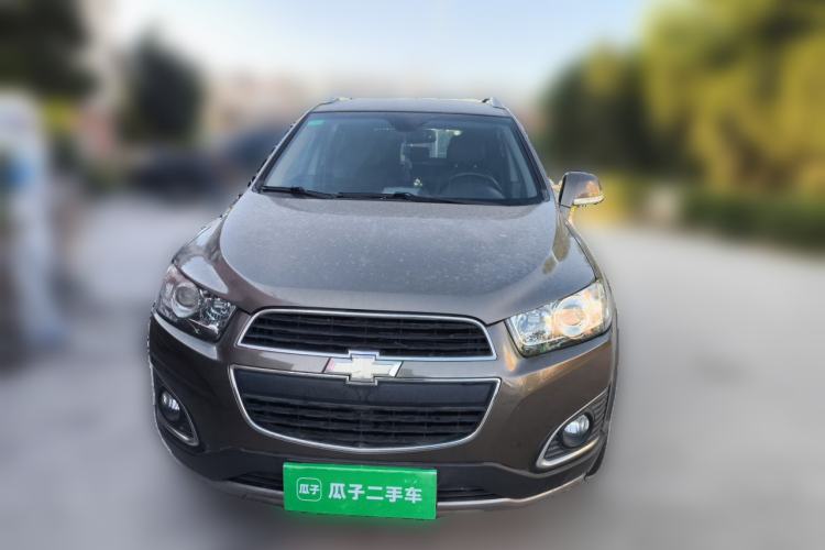 Used Chevrolet Captiva 2015 2.4L 4x4 Flagship Edition 7-Seater Front