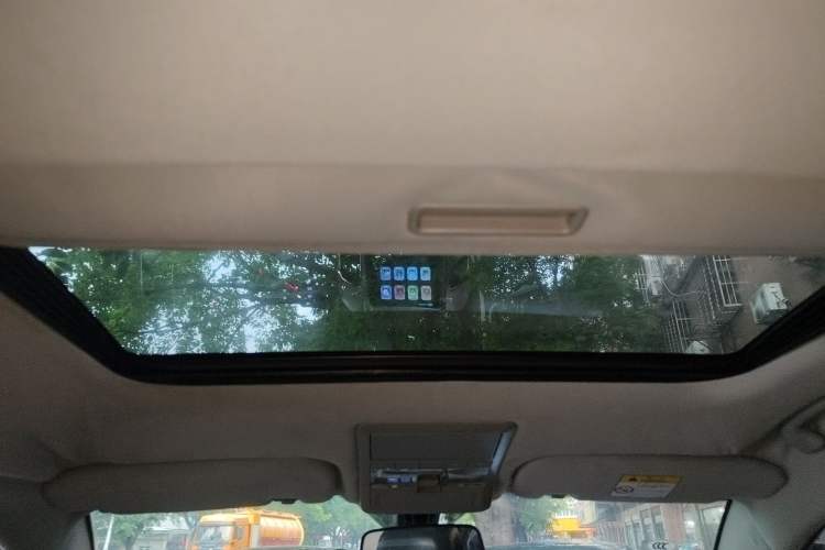 Used Chevrolet Captiva 2015 2.4L 4x4 Flagship Edition 7-Seater Headliner