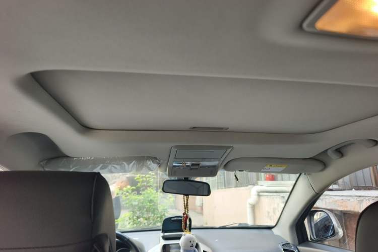 Used Chevrolet Captiva 2015 2.4L 4x4 Flagship Edition 7-Seater Headliner