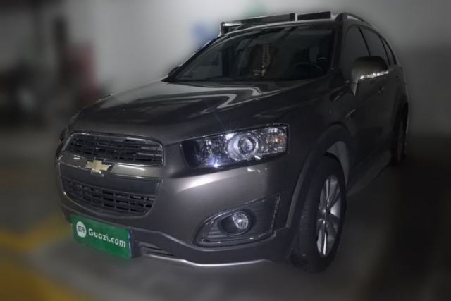Used Chevrolet Captiva 2015 2.4L 4x4 Flagship Edition 7-Seater