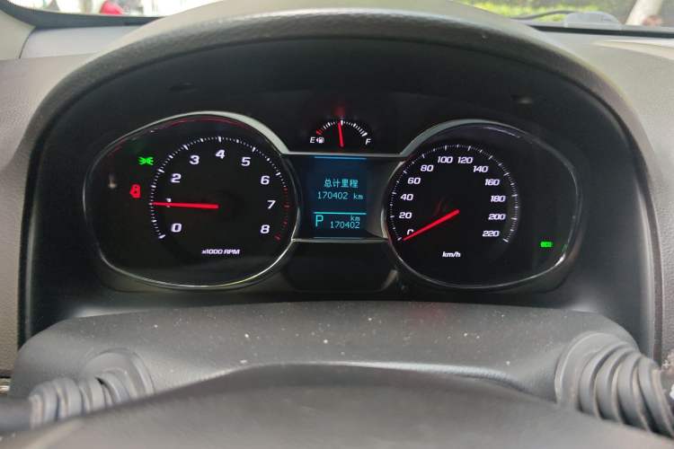 Used Chevrolet Captiva 2015 2.4L Two-Wheel Drive Urban Version 7 Seats Instrument Cluster