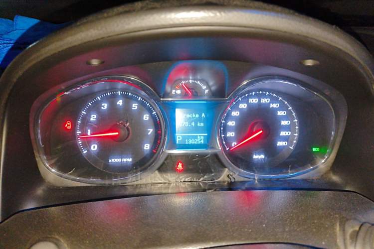 Used Chevrolet Captiva 2015 2.4L Two-Wheel Drive Urban Version 7 Seats Instrument Cluster