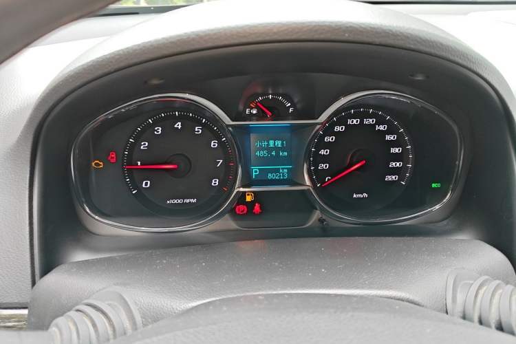Used Chevrolet Captiva 2015 2.4L Two-Wheel Drive Urban Version 7 Seats Instrument Cluster