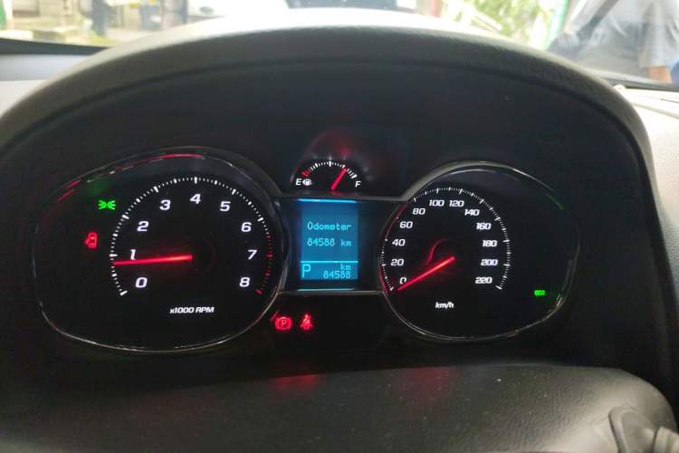 Used Chevrolet Captiva 2015 2.4L 4x4 Flagship Edition 7-Seater Instrument Cluster
