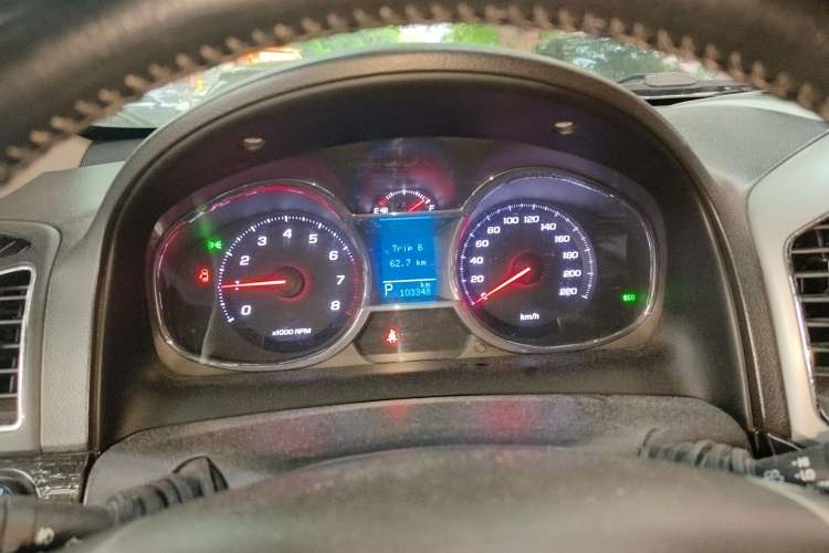 Used Chevrolet Captiva 2015 2.4L 4x4 Flagship Edition 7-Seater Instrument Cluster