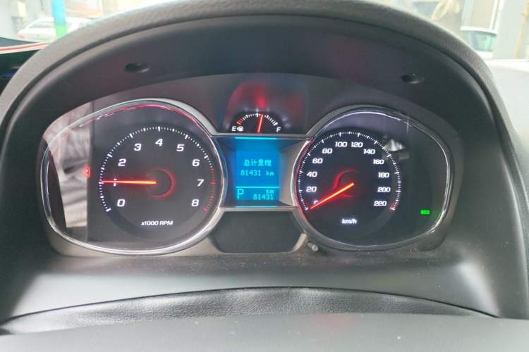 Used Chevrolet Captiva 2015 2.4L 4x4 Flagship Edition 7-Seater Instrument Cluster