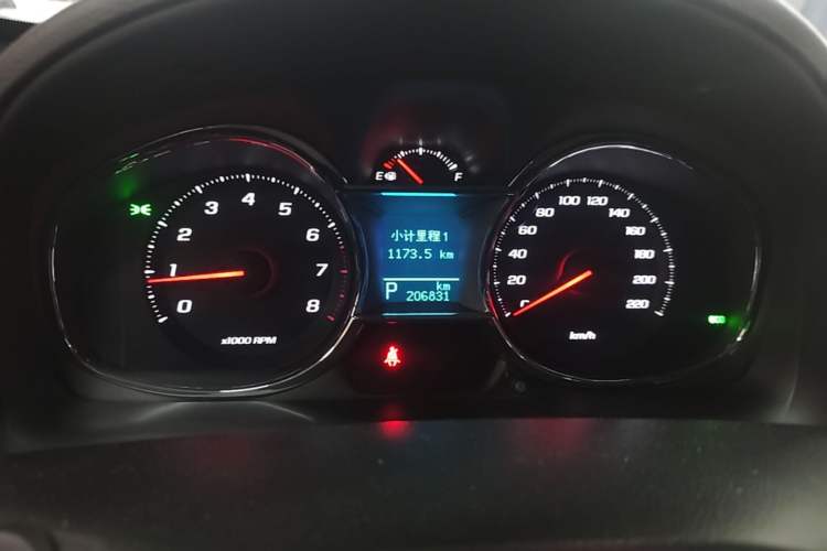 Used Chevrolet Captiva 2015 2.4L Two-Wheel Drive Urban Version 7 Seats Instrument Cluster