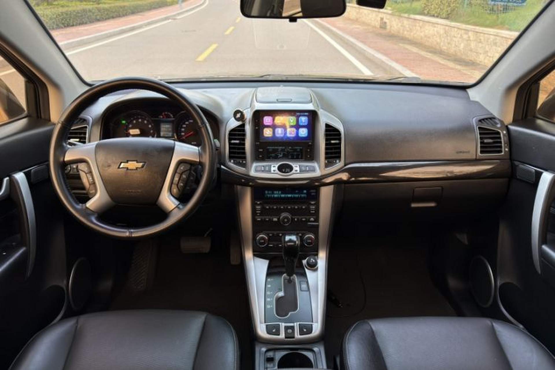 Used Chevrolet Captiva 2015 2.4L 4x4 Flagship Edition 7-Seater Interior 1