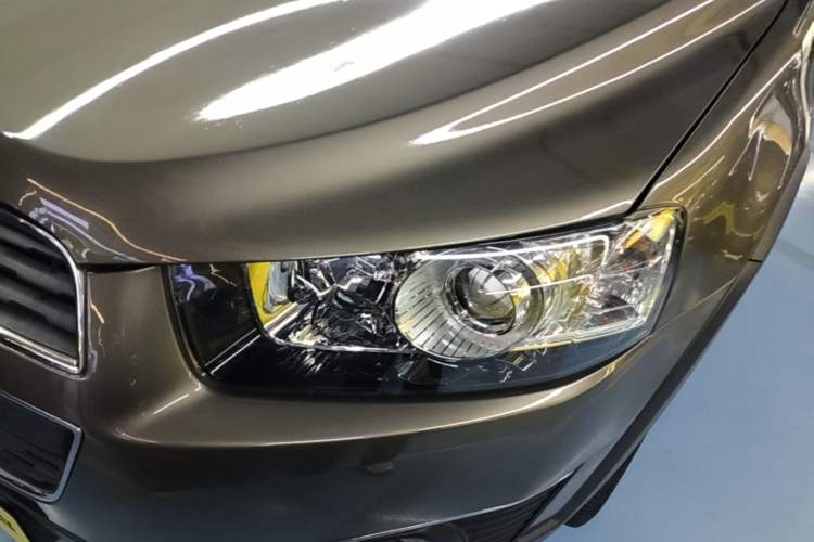 Used Chevrolet Captiva 2015 2.4L Two-Wheel Drive Urban Version 7 Seats Left Front Headlight