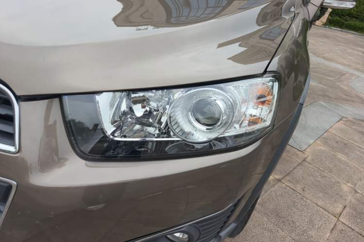 Used Chevrolet Captiva 2015 2.4L Two-Wheel Drive Urban Version 7 Seats Left Front Headlight