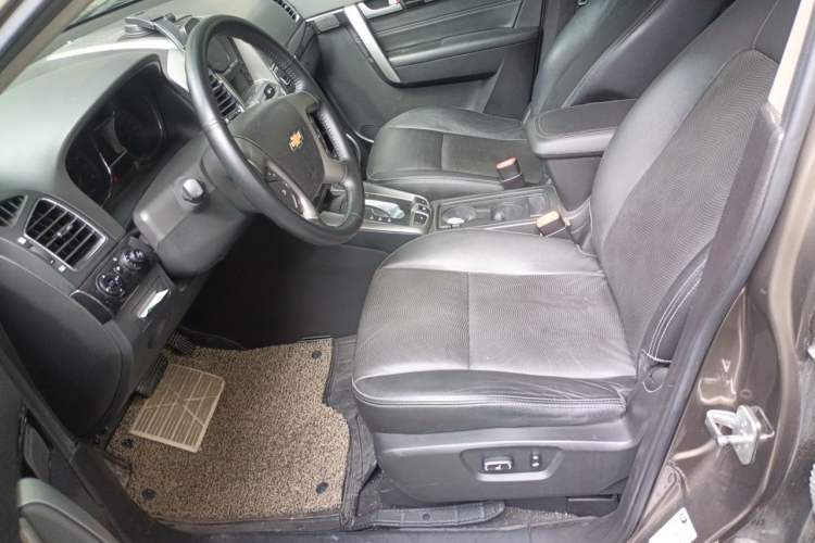Used Chevrolet Captiva 2015 2.4L 4x4 Flagship Edition 7-Seater Left Front Seat