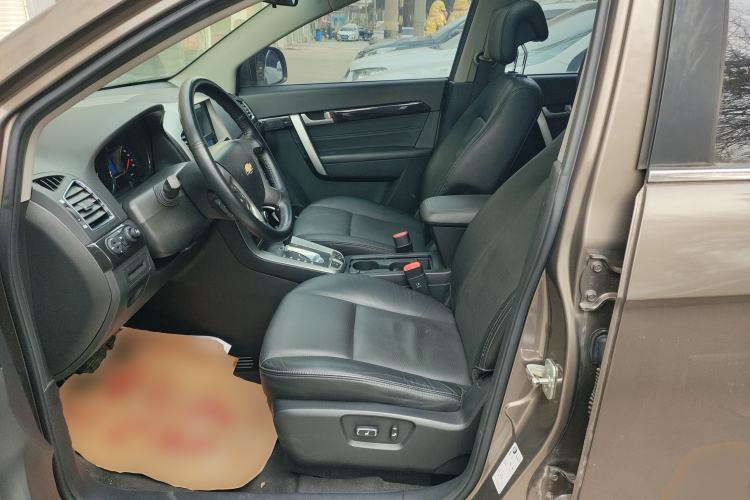 Used Chevrolet Captiva 2015 2.4L 4x4 Flagship Edition 7-Seater Left Front Seat