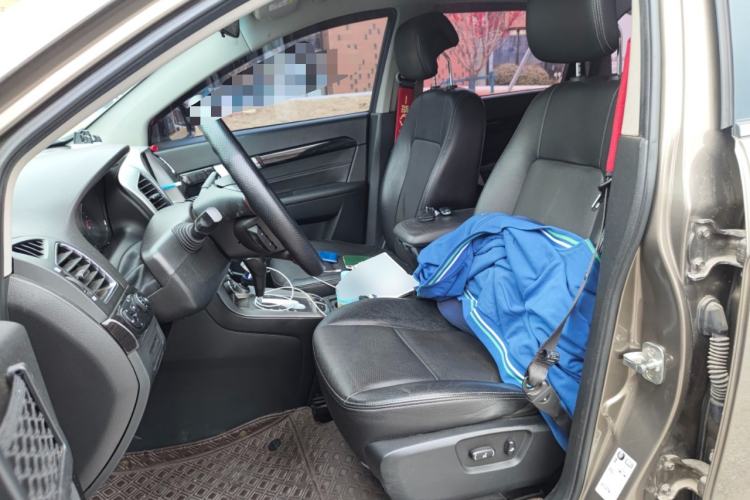 Used Chevrolet Captiva 2015 2.4L 4x4 Flagship Edition 7-Seater Left Front Seat