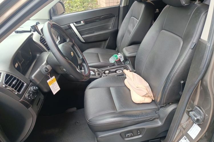 Used Chevrolet Captiva 2015 2.4L 4x4 Flagship Edition 7-Seater Left Front Seat