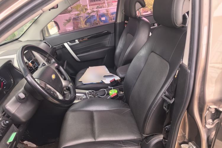Used Chevrolet Captiva 2015 2.4L 4x4 Flagship Edition 7-Seater Left Front Seat