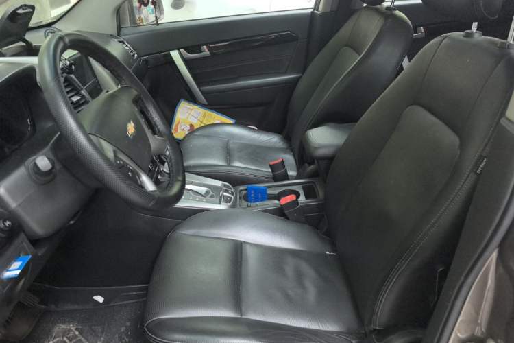 Used Chevrolet Captiva 2015 2.4L 4x4 Flagship Edition 7-Seater Left Front Seat