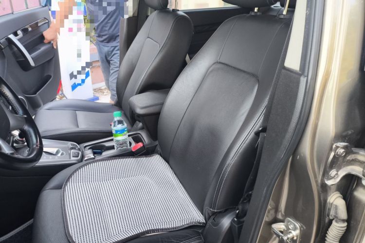 Used Chevrolet Captiva 2015 2.4L 4x4 Flagship Edition 7-Seater Left Front Seat