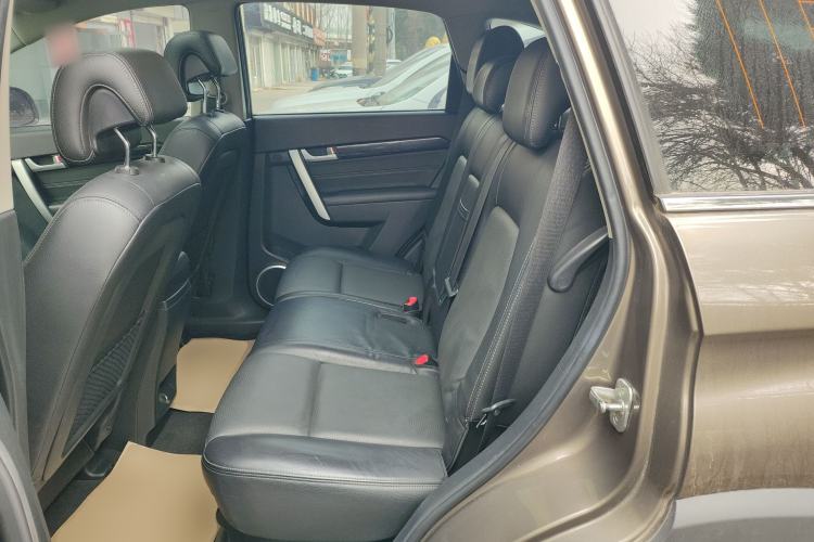 Used Chevrolet Captiva 2015 2.4L 4x4 Flagship Edition 7-Seater Left Rear Seat