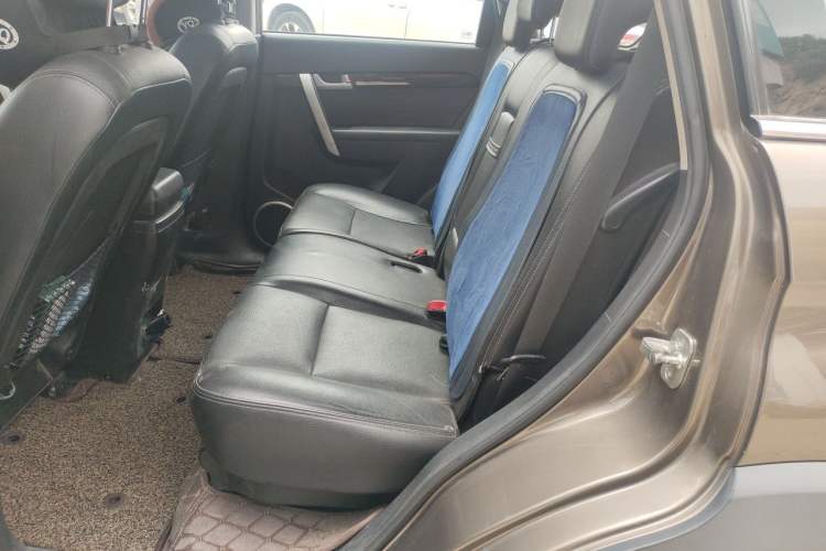 Used Chevrolet Captiva 2015 2.4L 4x4 Flagship Edition 7-Seater Left Rear Seat