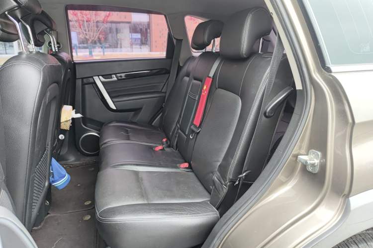 Used Chevrolet Captiva 2015 2.4L 4x4 Flagship Edition 7-Seater Left Rear Seat