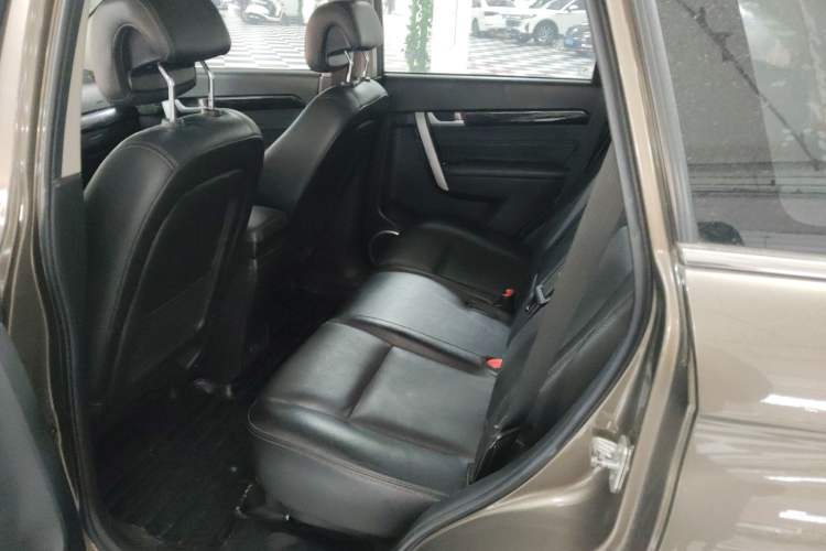 Used Chevrolet Captiva 2015 2.4L 4x4 Flagship Edition 7-Seater Left Rear Seat