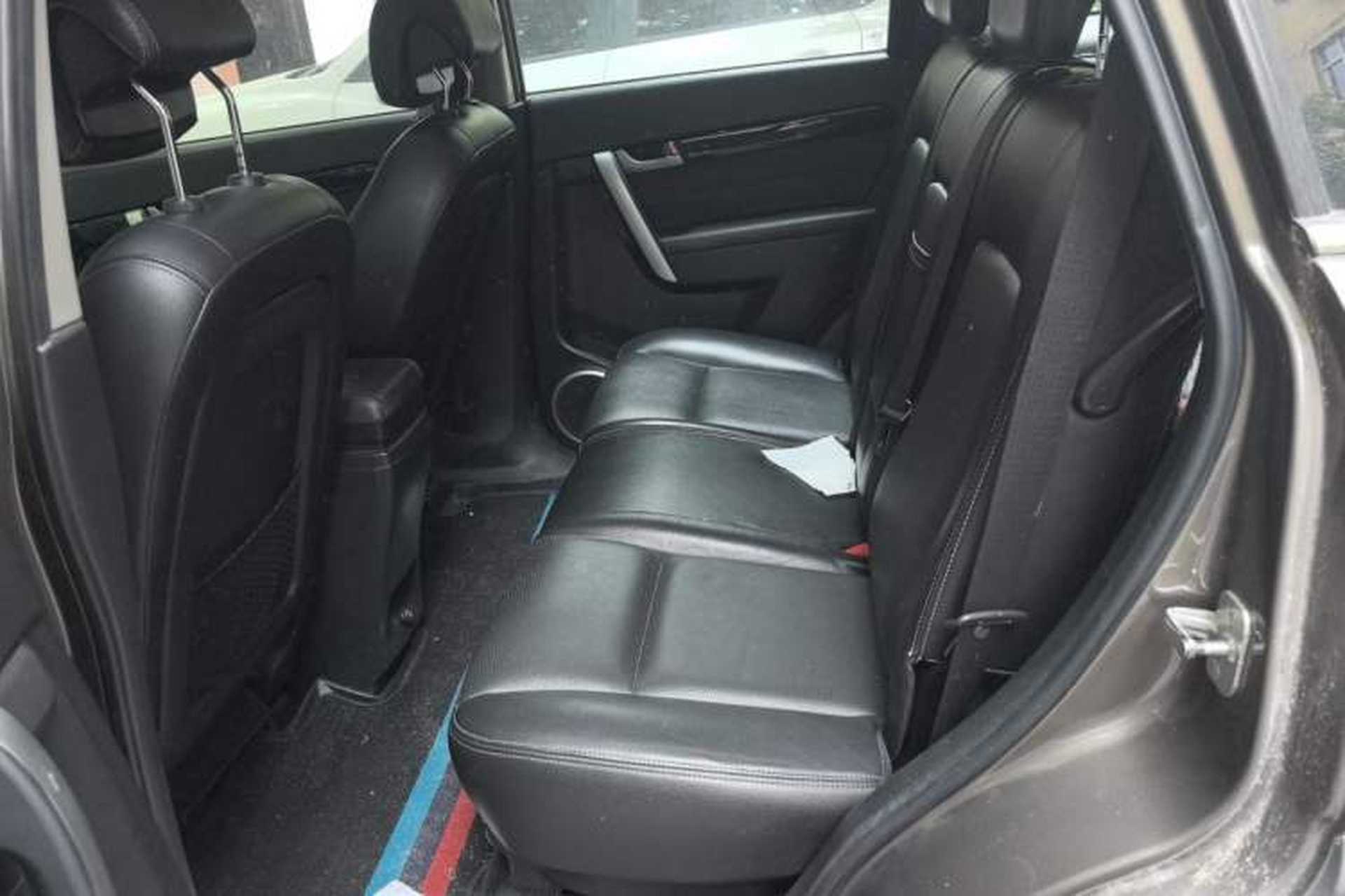 Used Chevrolet Captiva 2015 2.4L 4x4 Flagship Edition 7-Seater Left Rear Seat