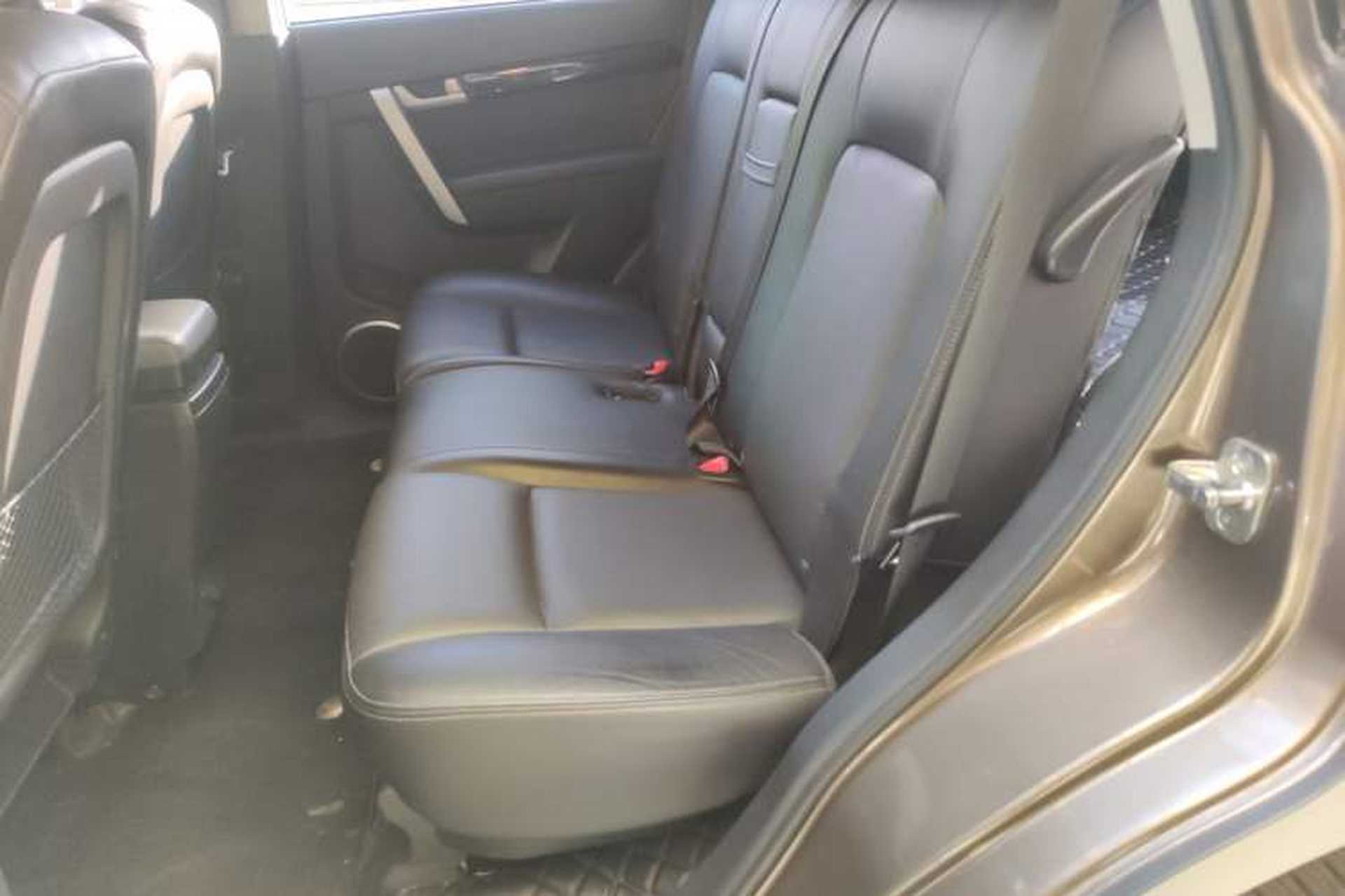 Used Chevrolet Captiva 2015 2.4L 4x4 Flagship Edition 7-Seater Left Rear Seat